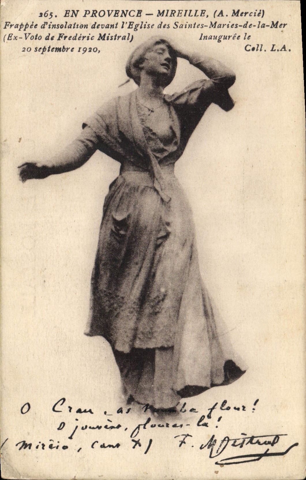 Mireille, statue à Saintes-Maries-de-la-Mer — Ex-voto de Frédéric Mistral, inaugurée le 20 septembre 1920 — Cell. L.A.