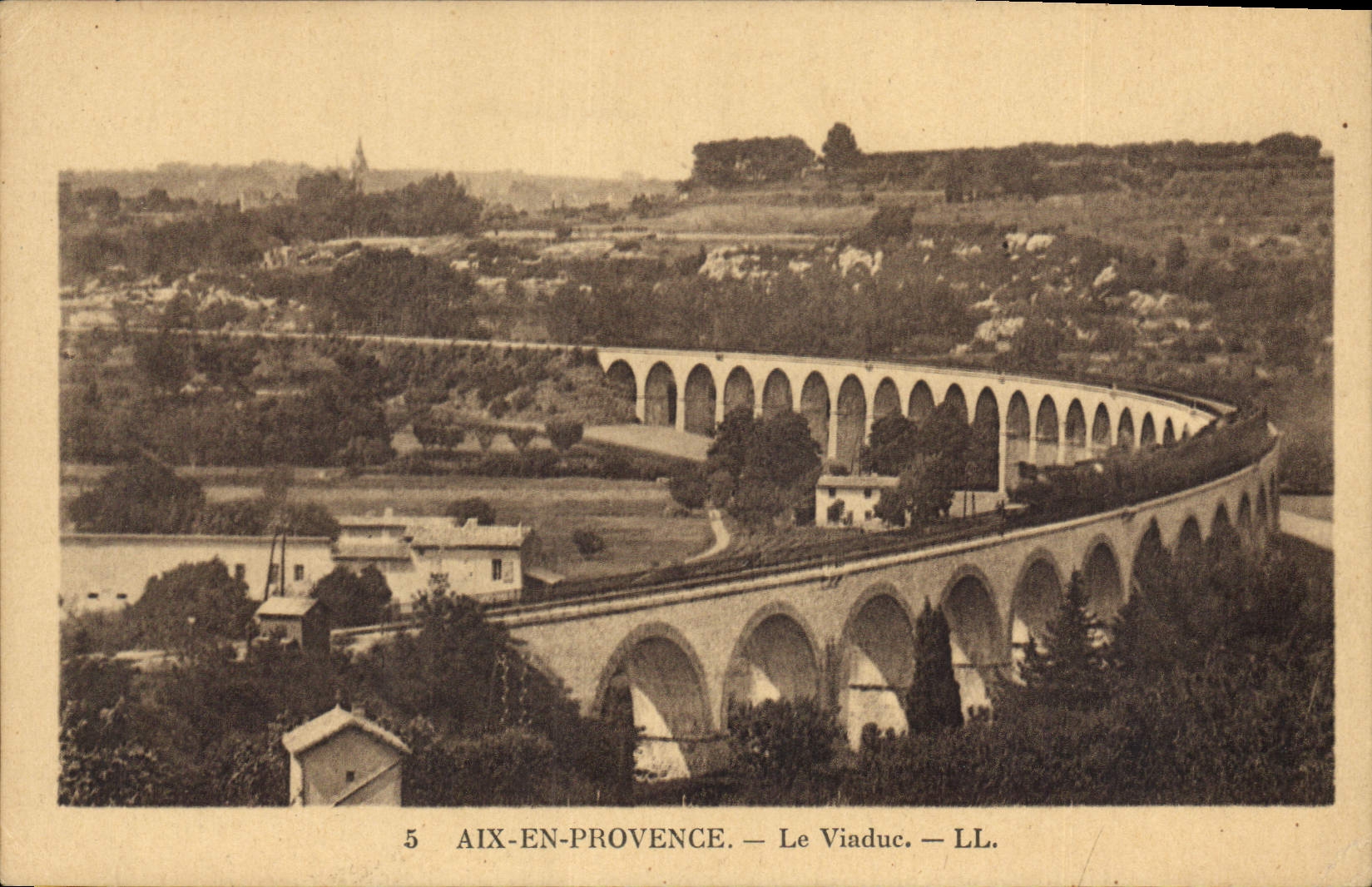 Aix-en-Provence — Le Viaduc — LL.