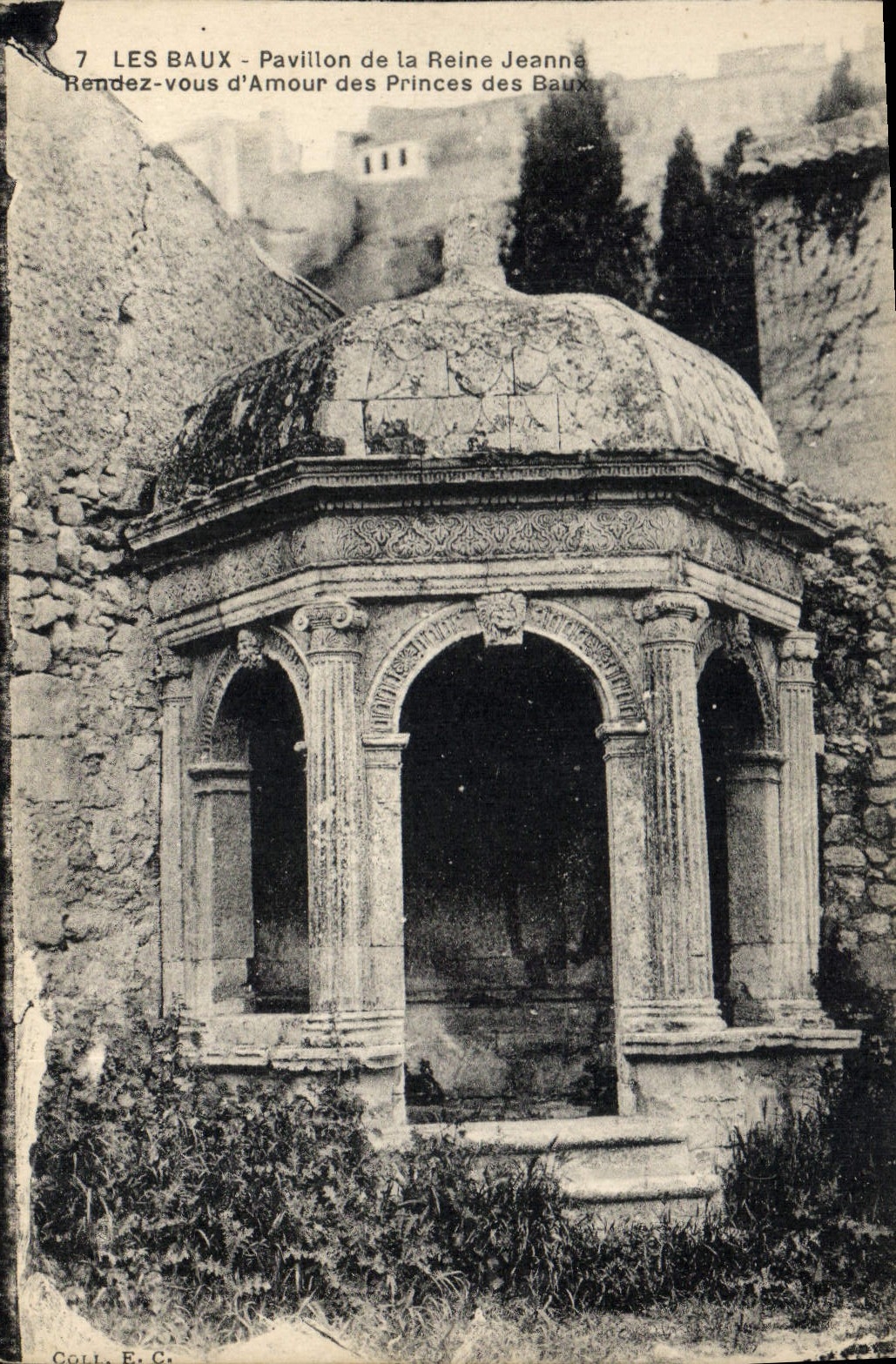 Les Baux — Pavillon der Königin Jeanne — Treffen der Prinzen von Les Baux