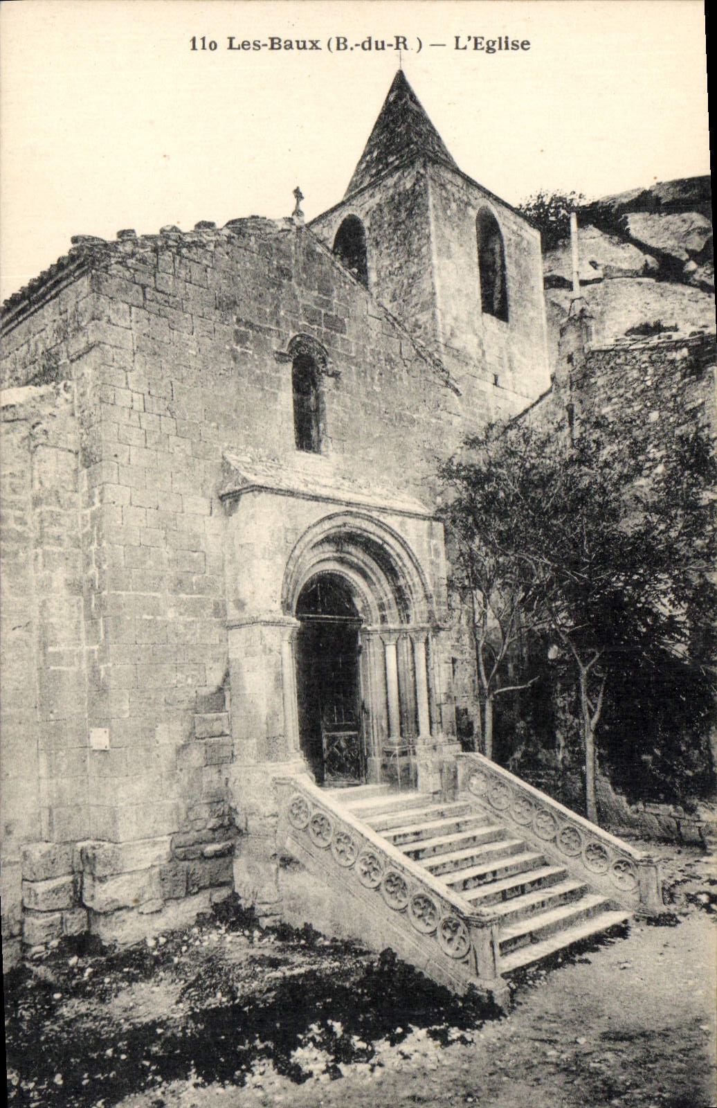 Les-Baux (B.-du-R.) — L'Église — Éditeur non identifié, n° de série 110