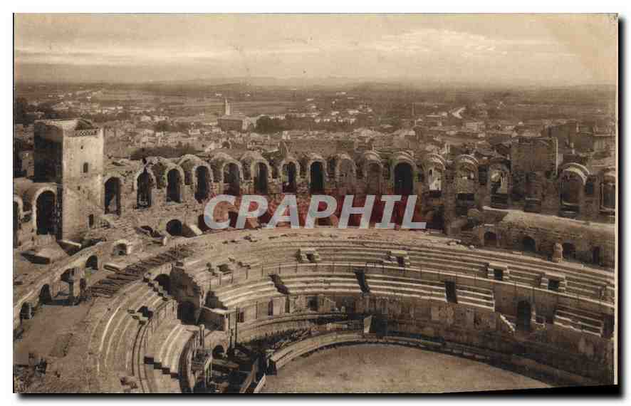 CPA Arles les Arenes et la ville 