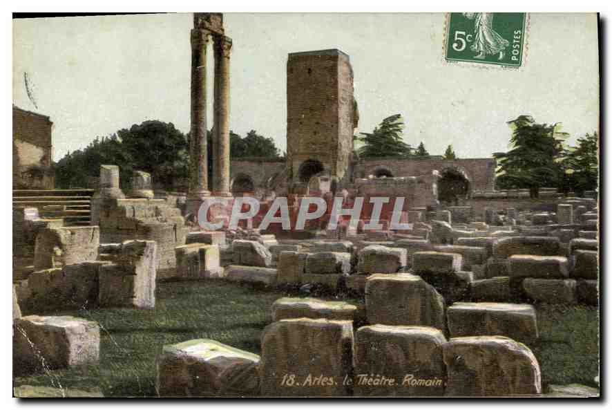 CPA Arles le Theatre Romain 