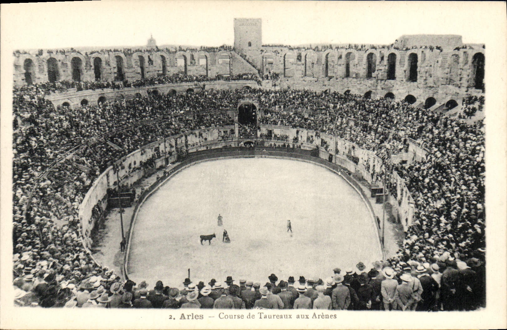 Arles — Stierkampf in der Arena — Verlag J. George
