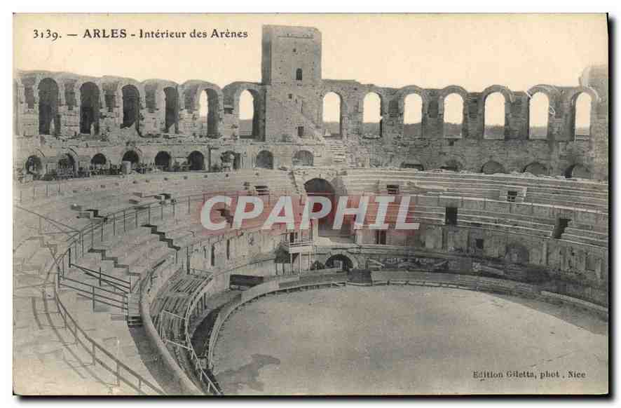 ARLES - Intérieur des Arènes — Édition Giletta, phot. Nice, n° 3139