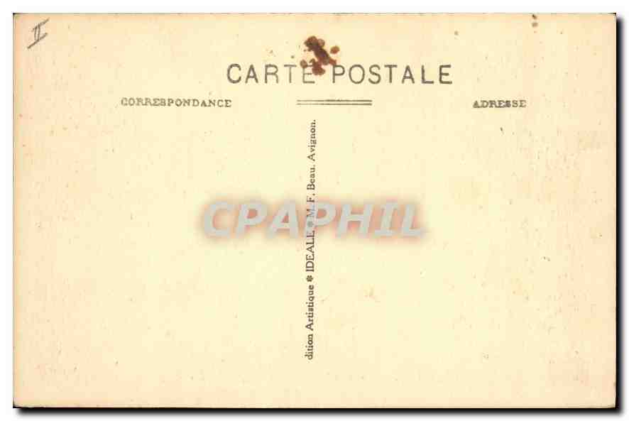 Arles-en-Provence — Une Fête Provençale aux Arènes — Présentation des Gardians de Camargue — Éditeur : diton Art. & IDEALL — Reverso