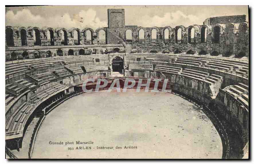 Arles — Intérieur des Arènes — Guendé phot Marseille, n° 993