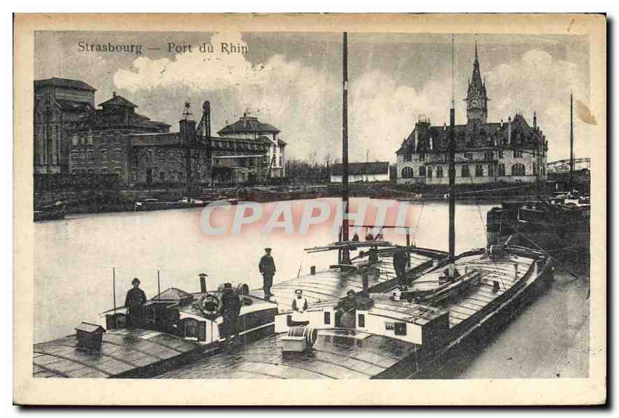 CPA Strasbourg port du Rhin Bateaux
