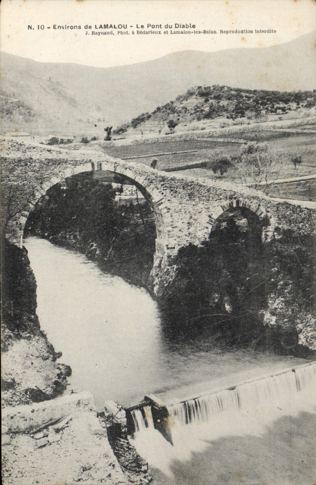 CPA Environs de LAMALOU Le Pont du Diable