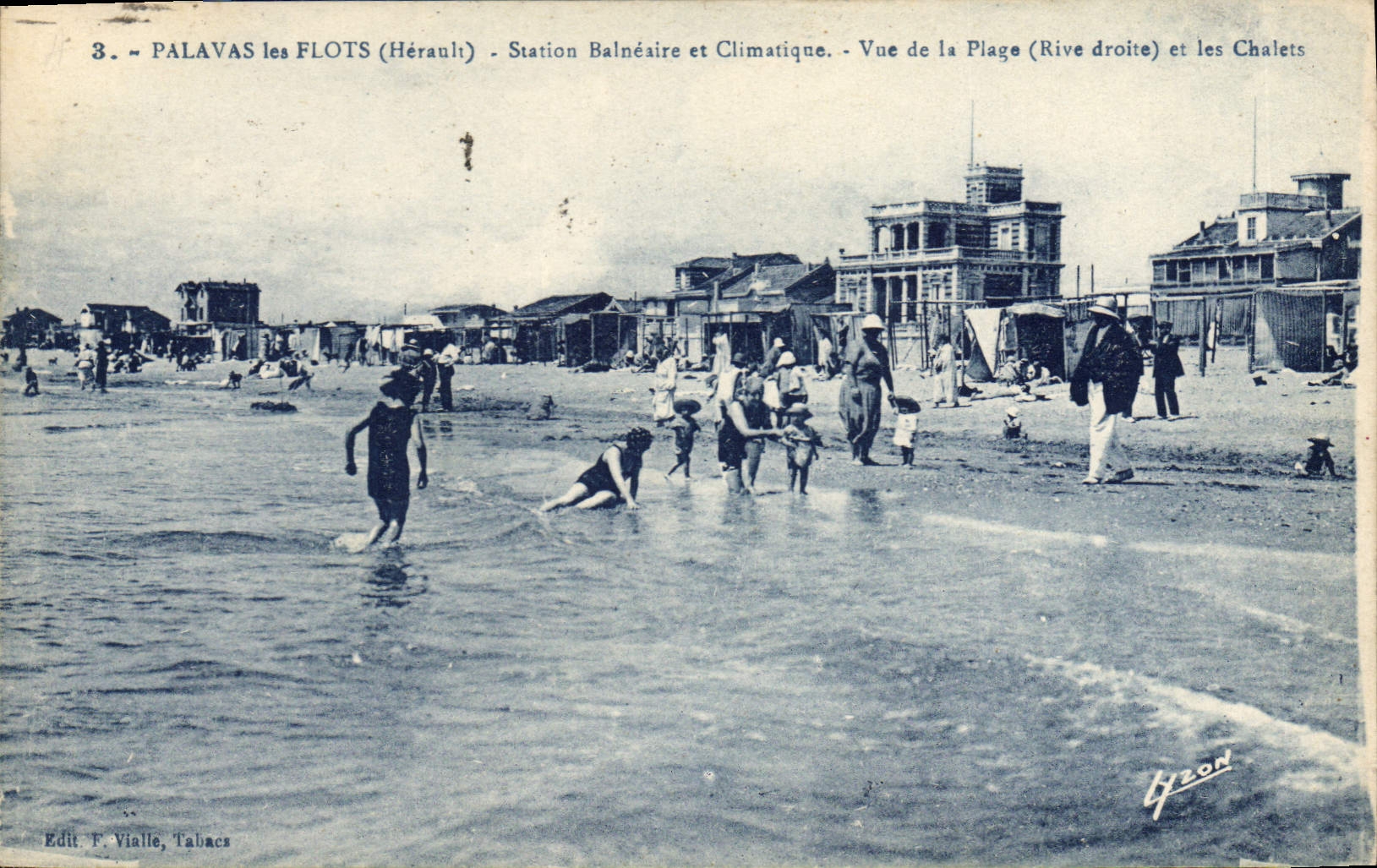 CPA PALAVAS les FLOTS Station Balneaire et Climatique Vue de la plage Rive Droite et les Chalets
