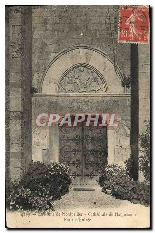 CPA Environs de Montpellier Cathedrale de Maguelonne Porte d'Entree