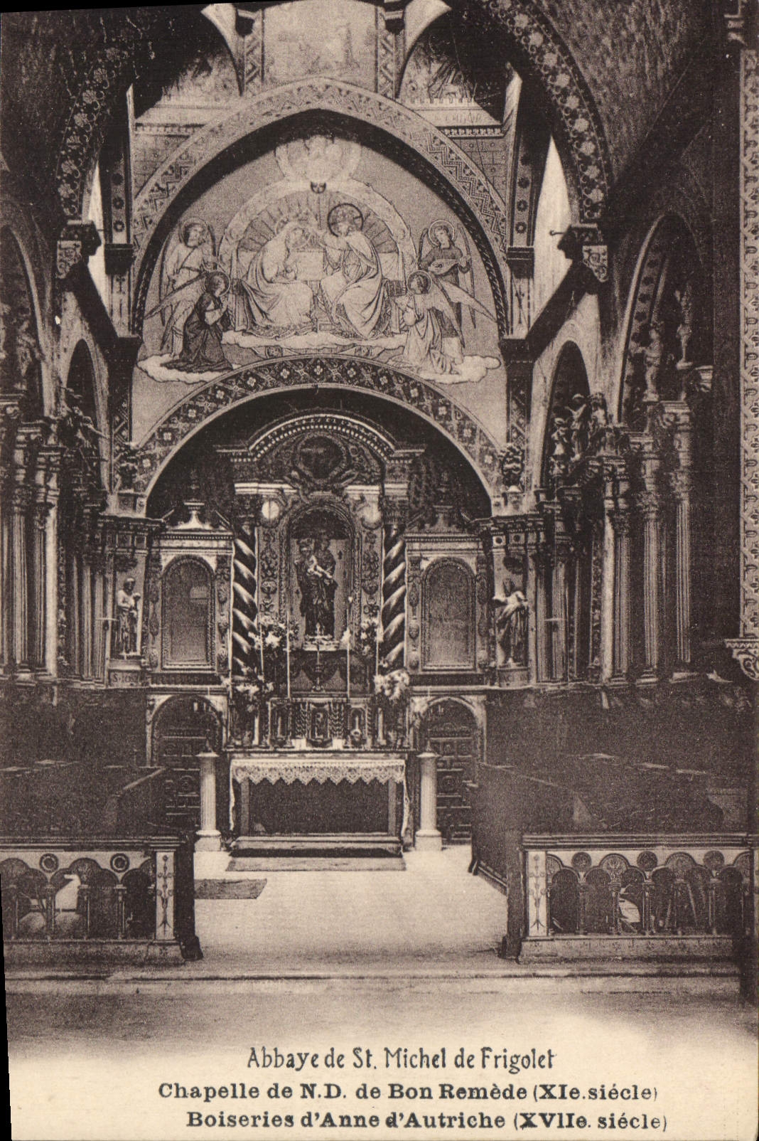 CPA Abbaye de St Michel de Frigolet Chapelle de N D de Bon Remede Boiseries d'Anne d'Autriche