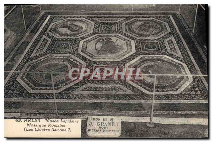 CPA Arles Musee Lapidaire Mosaique Romaine Les Quatre Saisons