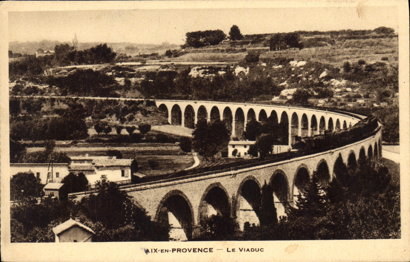 Maix-en-Provence — Le Viaduc