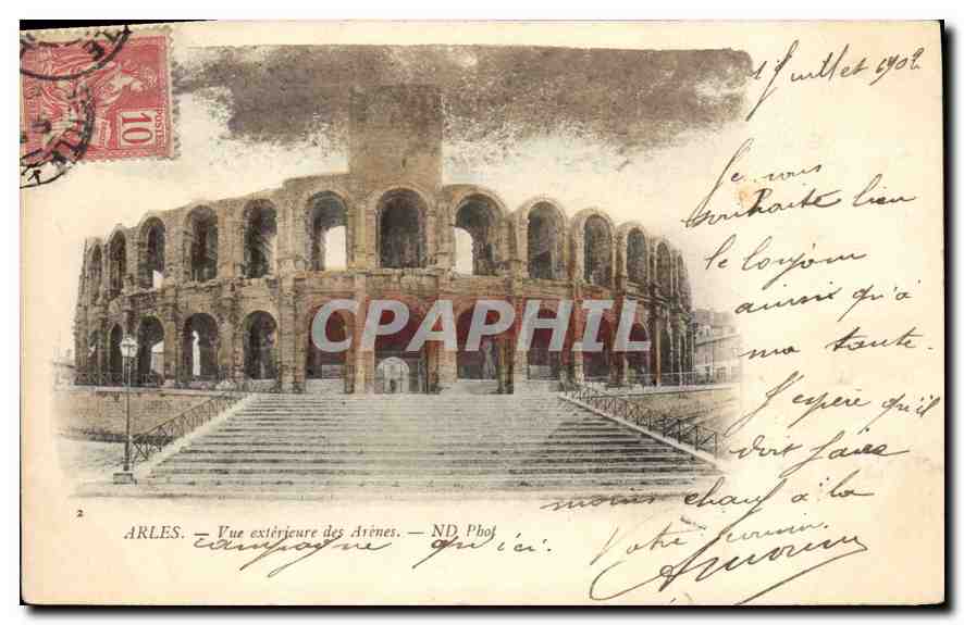 Arles — Vue extérieure des Arènes — ND Phol