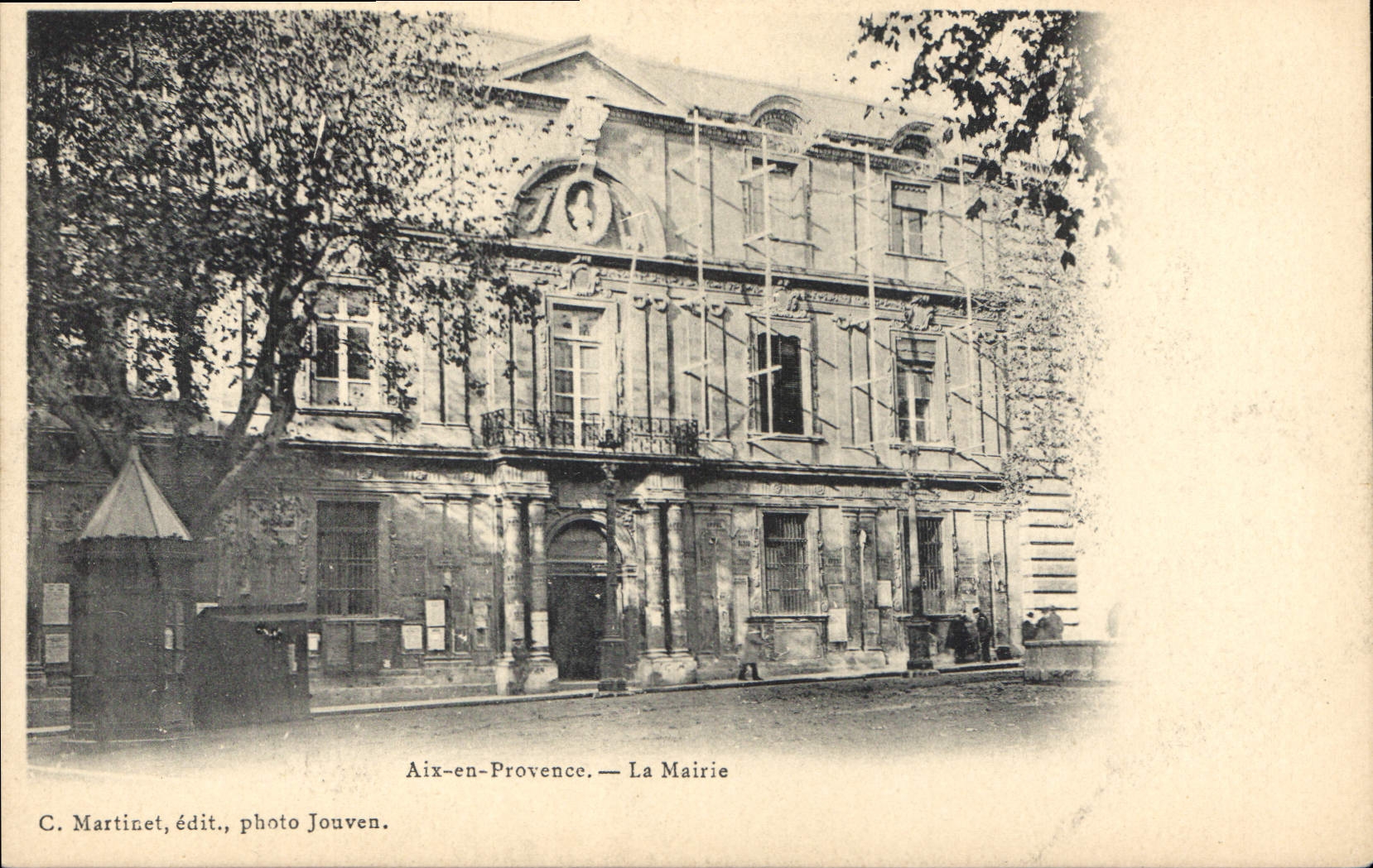 Aix-en-Provence — La Mairie — C. Martinet, édit., photo Jouven.
