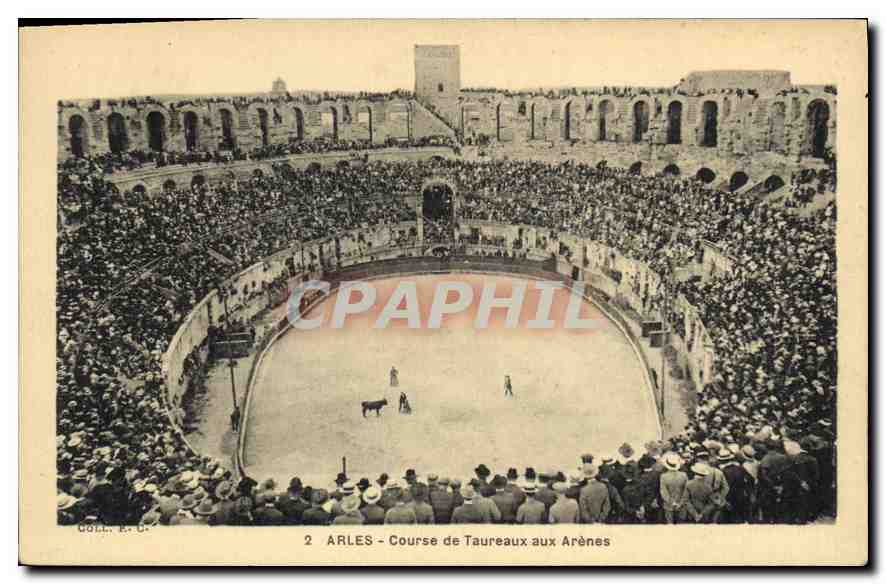 CPA Arles Course de Taureaux aux Arenes 