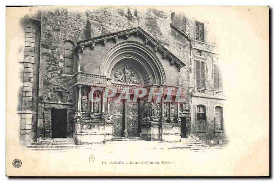 Église Saint-Trôphime de Portail — vue de la façade — Collection du Touring-Club de France