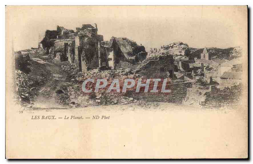 Les Baux — Le Planet — ND Pbot