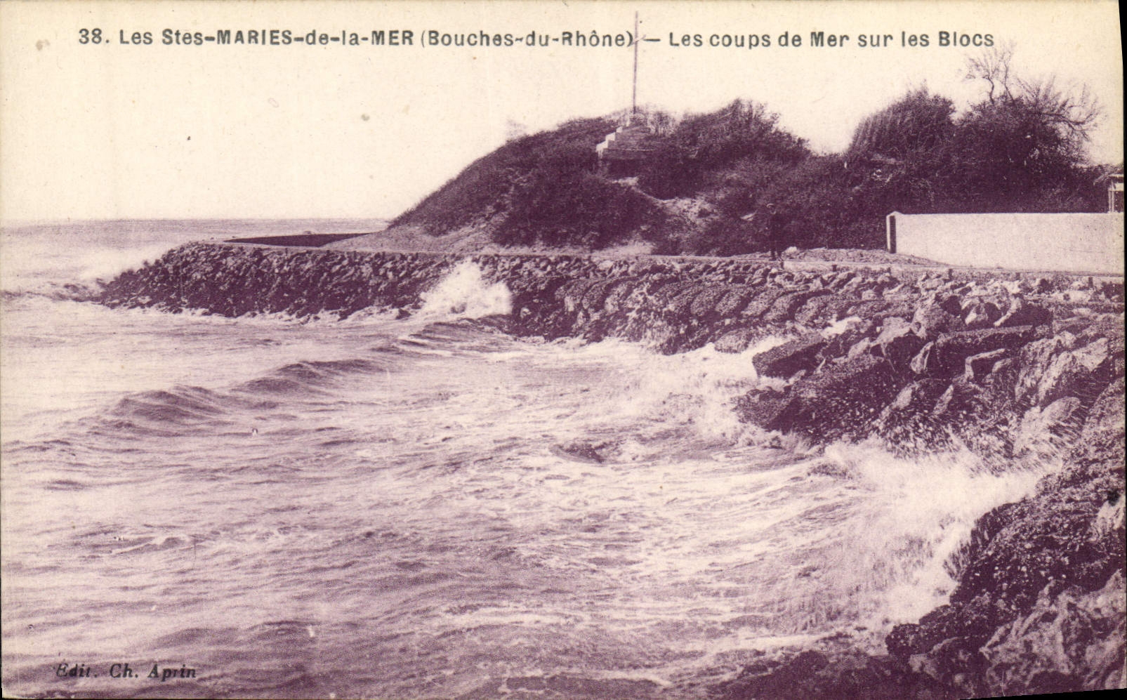 Les Stes-MARIES-de-la-MER (Bouches-du-Rhône) — Les coups de Mer sur les Blocs — Edit. Ch. Aprin