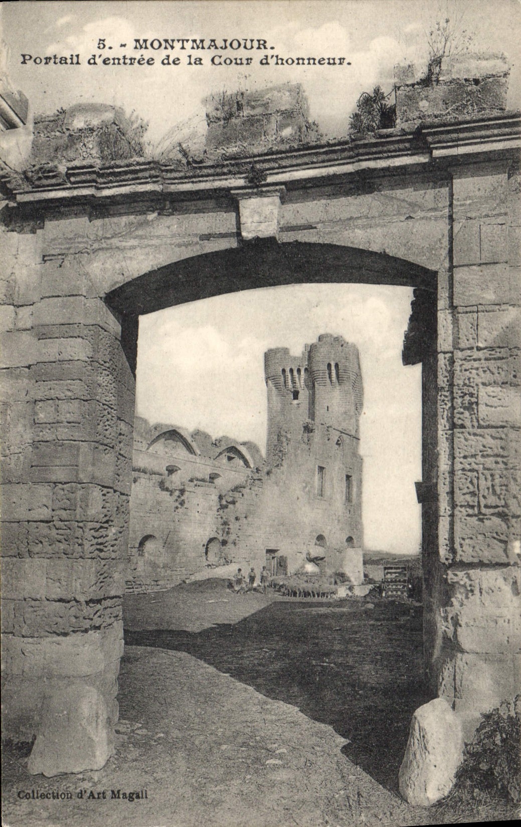 Montmajour — Eingangstor der Ehrenhof — Collection d'Art Magall