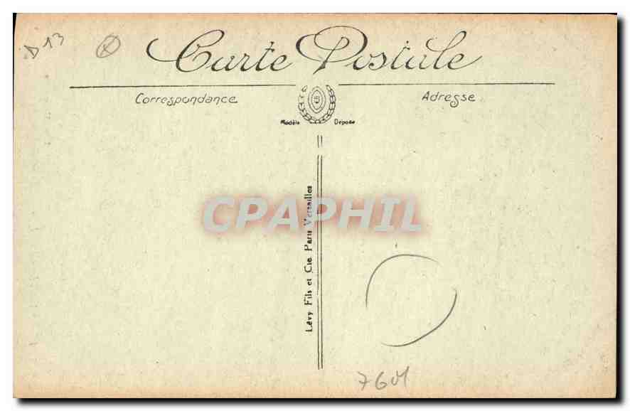 Les Saintes-Maries — Sanctuaire de la Basilique — Édit. Marchelet, Arles — Reverso