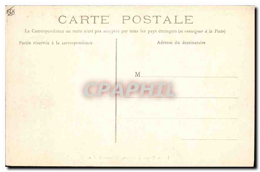 Arles — Théâtre Romain et la Tour des Sarrazins — Éditeur : Hébert, Arles — Reverso