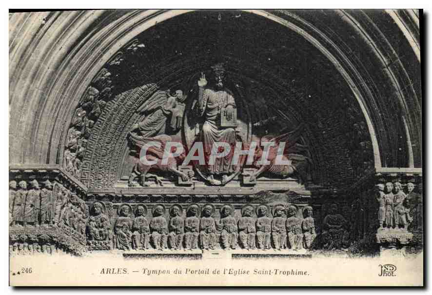 CPA Tympan du Portail de l'Eglise Saint Trophime Arles