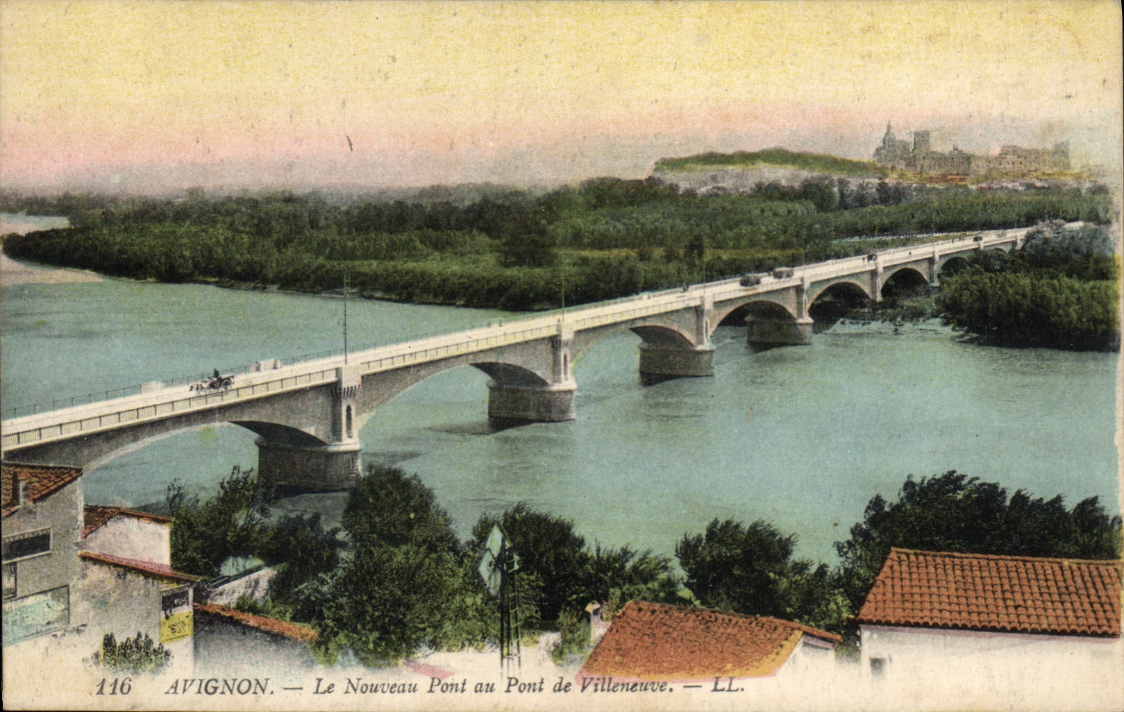 CPA Avignon Le Nouveau Pont au Pont de Villeneuve