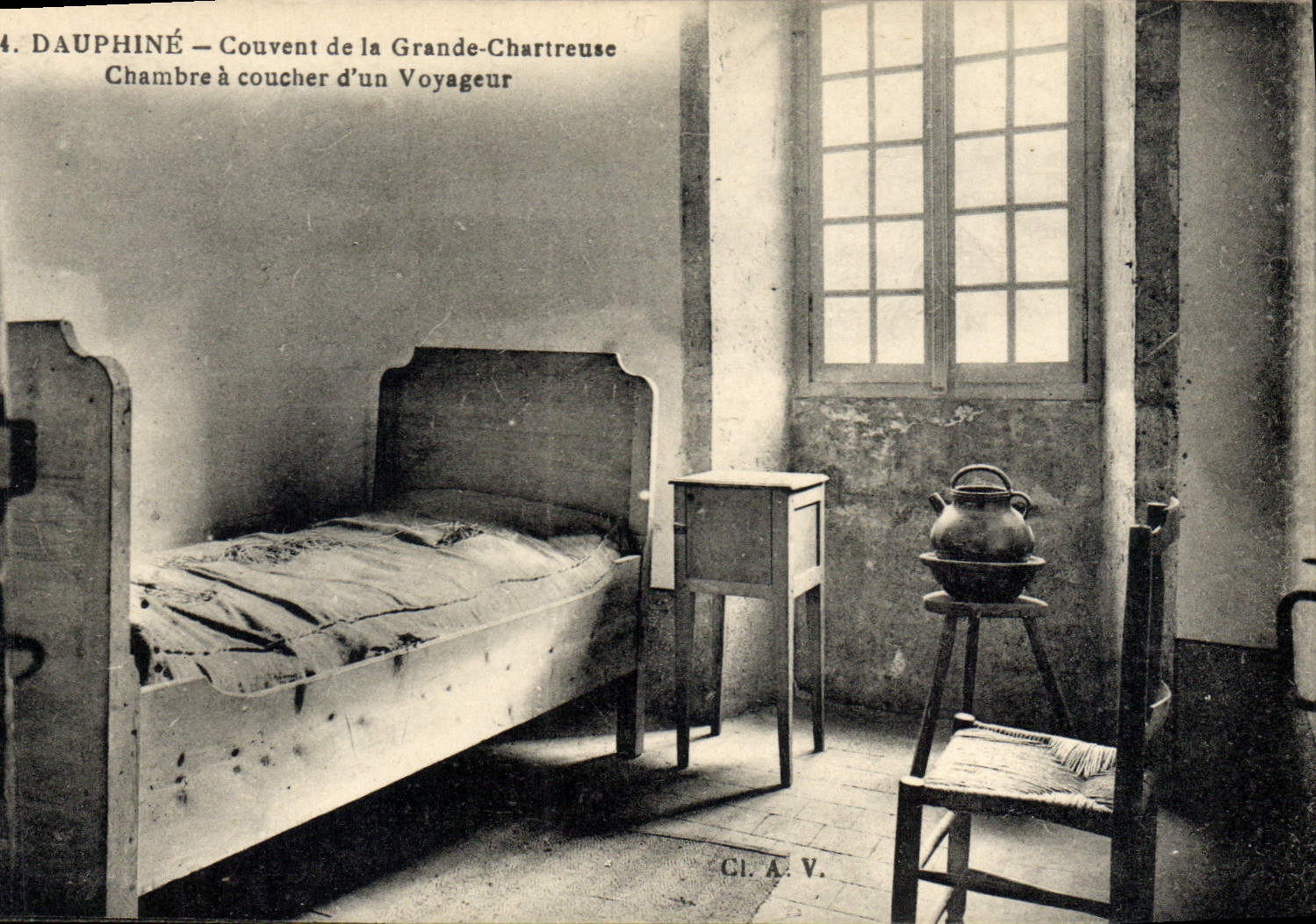CPA Dauphine Couvent de la Grande Chartreuse Chambre a coucher d'un Voyageur