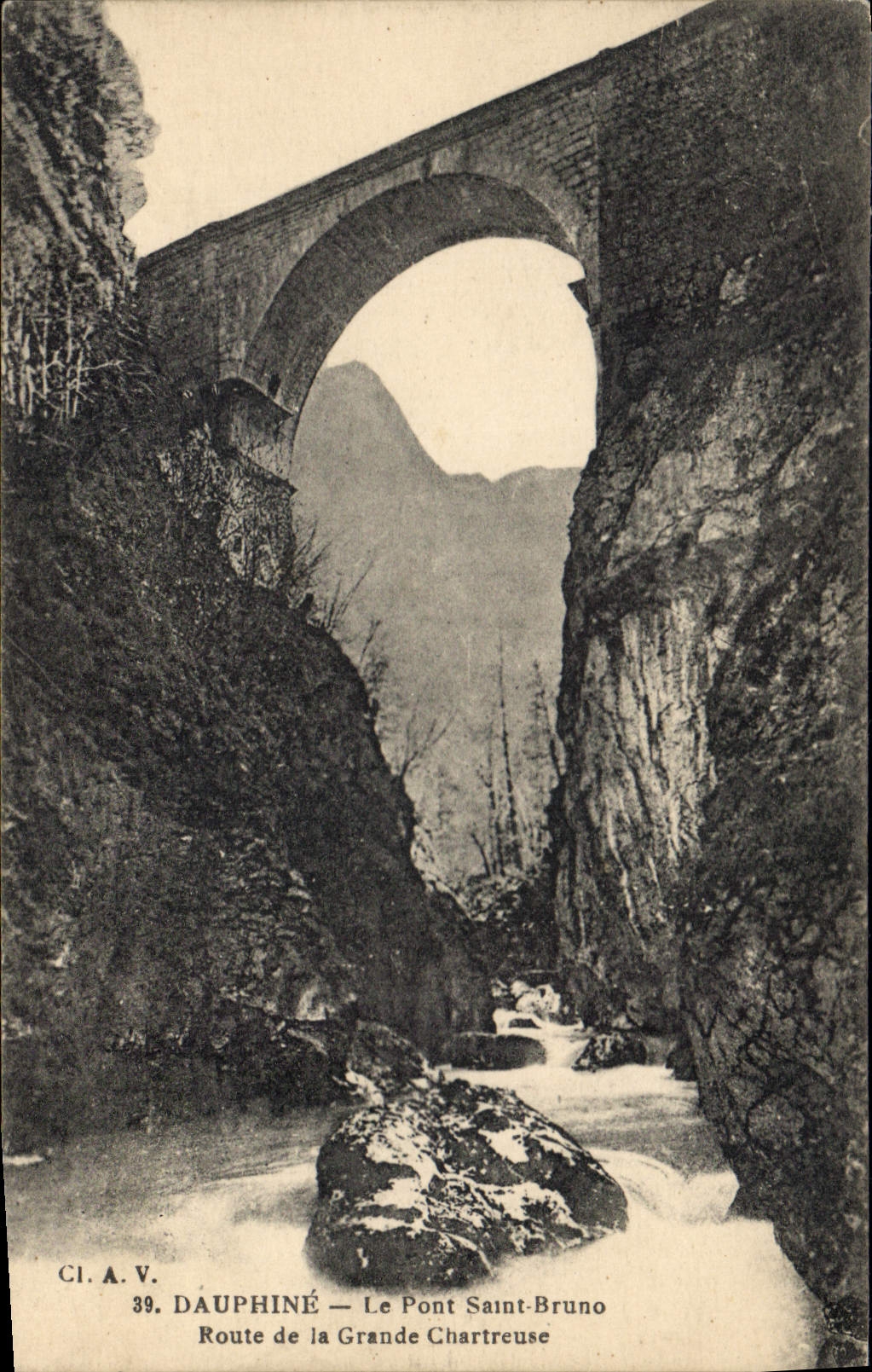 Dauphiné — Le Pont Saint-Bruno — Route de la Grande Chartreuse