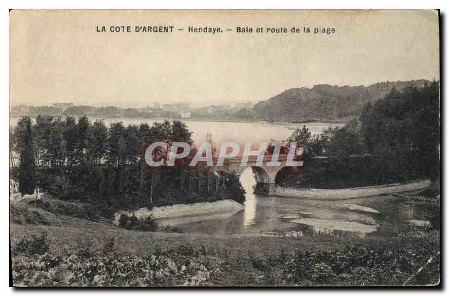 CPA Hendaye Baie et route de la plage