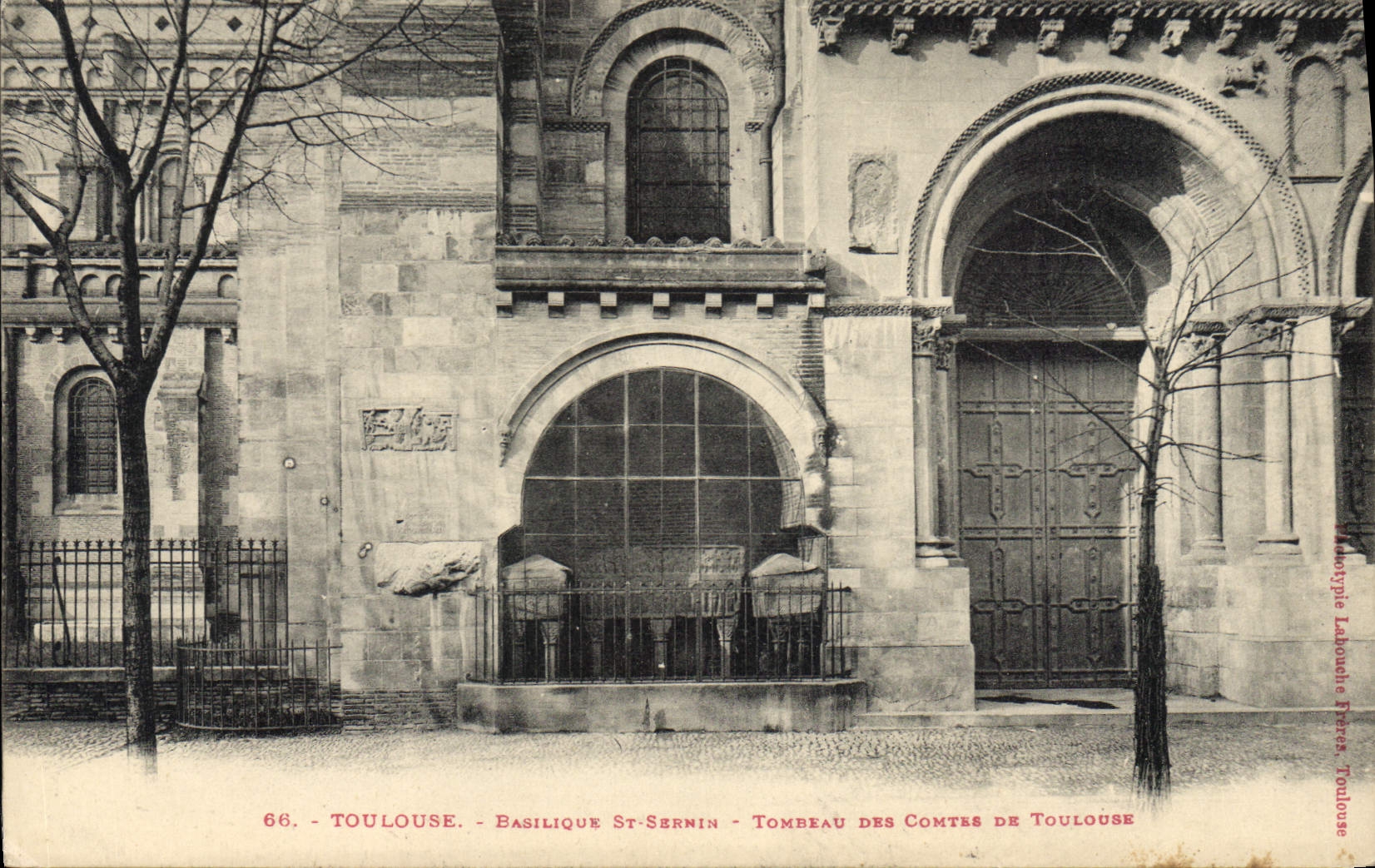 Toulouse - Basilique Saint-Sernin - Tombeau des Comtes de Toulouse