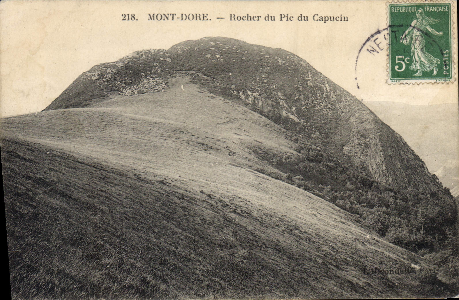 CPA Le Mont Dore Rocher du Pic du Capucin