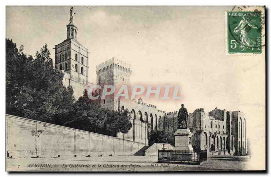CPA Avignon La Cathedrale et le Chateau des Papes