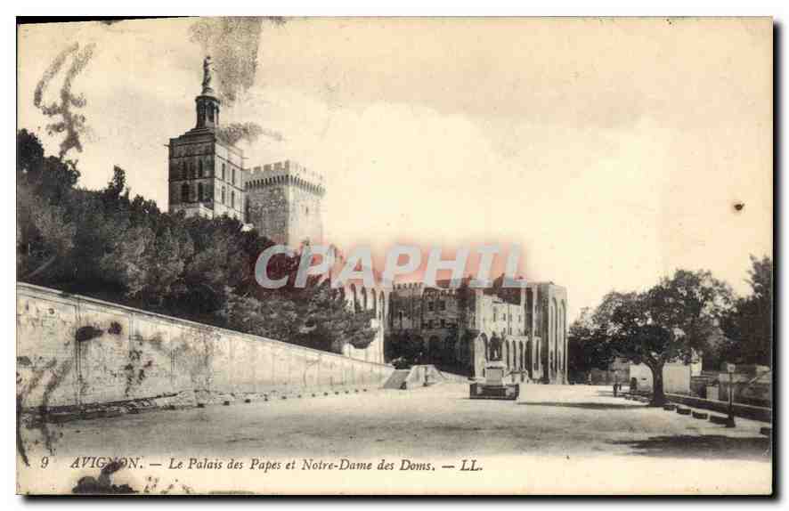 CPA Avignon Le Palais des Papes et Notre Dame des Doms
