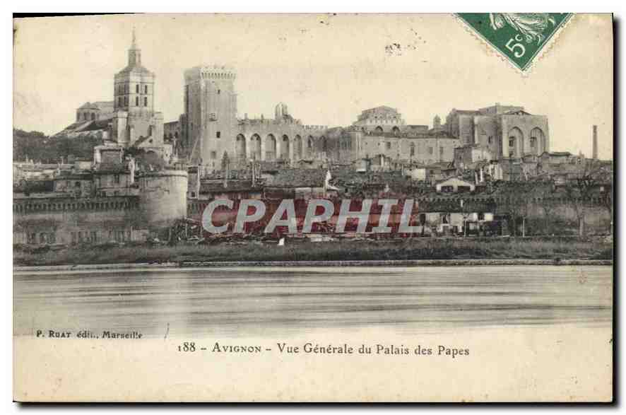 CPA Avignon Vue Generale du Palais des Papes