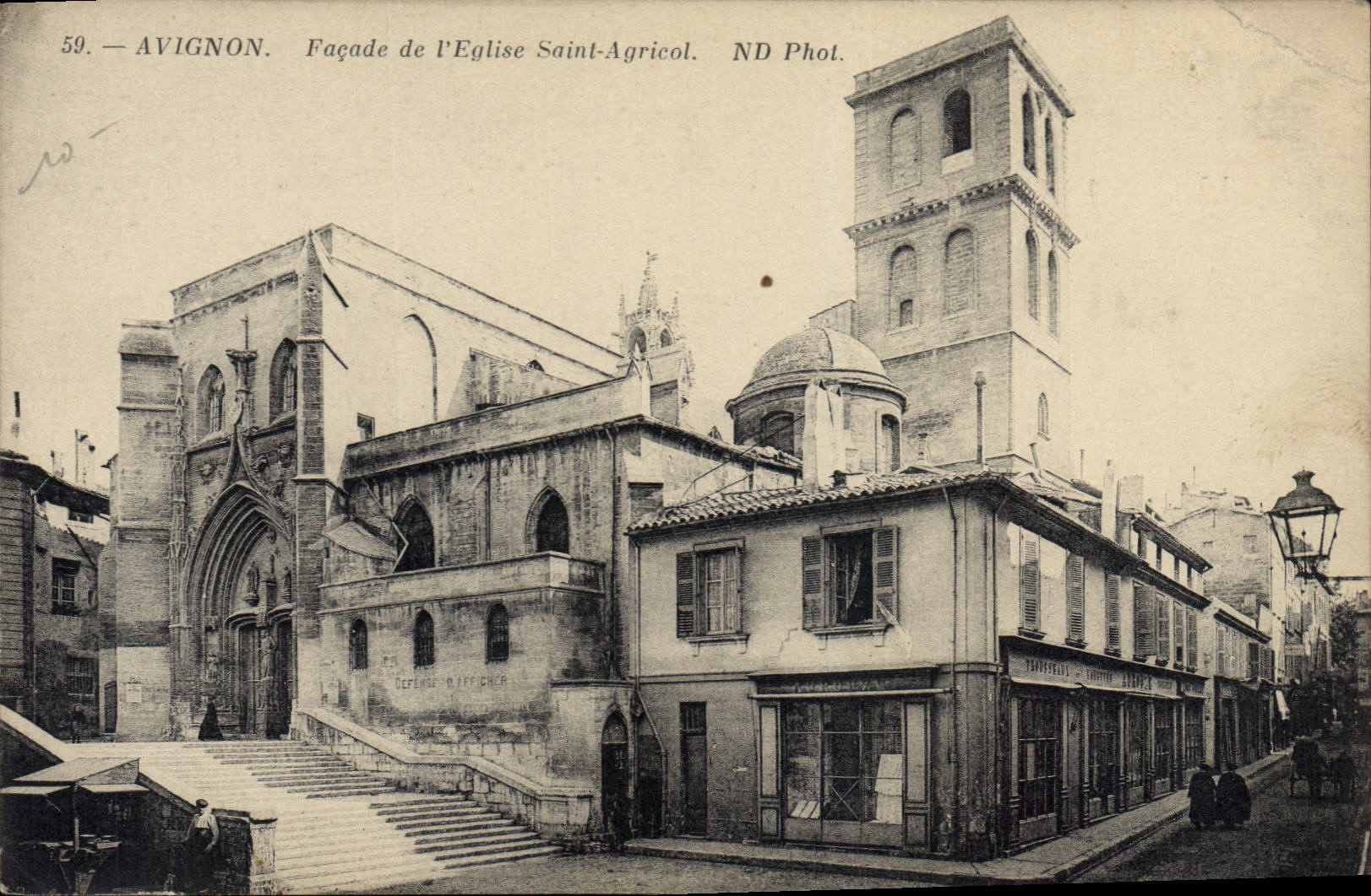CPA Avignon Facade de l'Eglise Saint Agricol