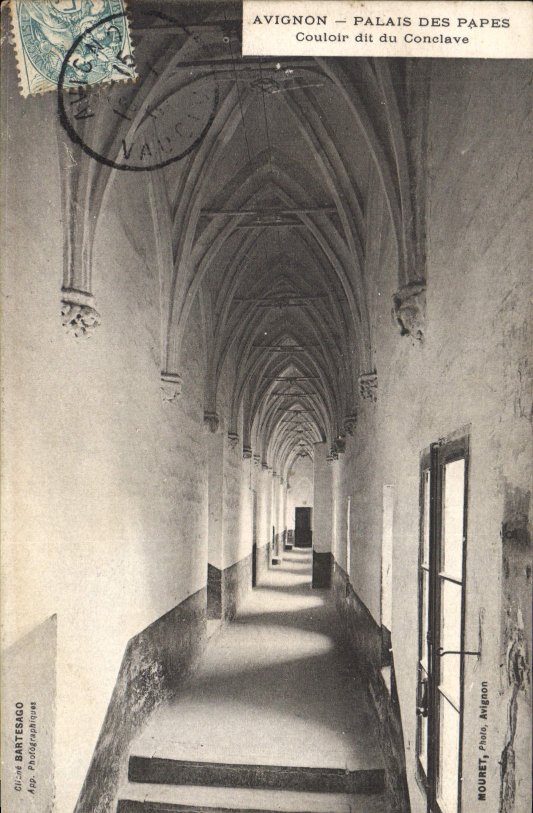 Avignon — Palais des Papes — Couloir dit du Conclave