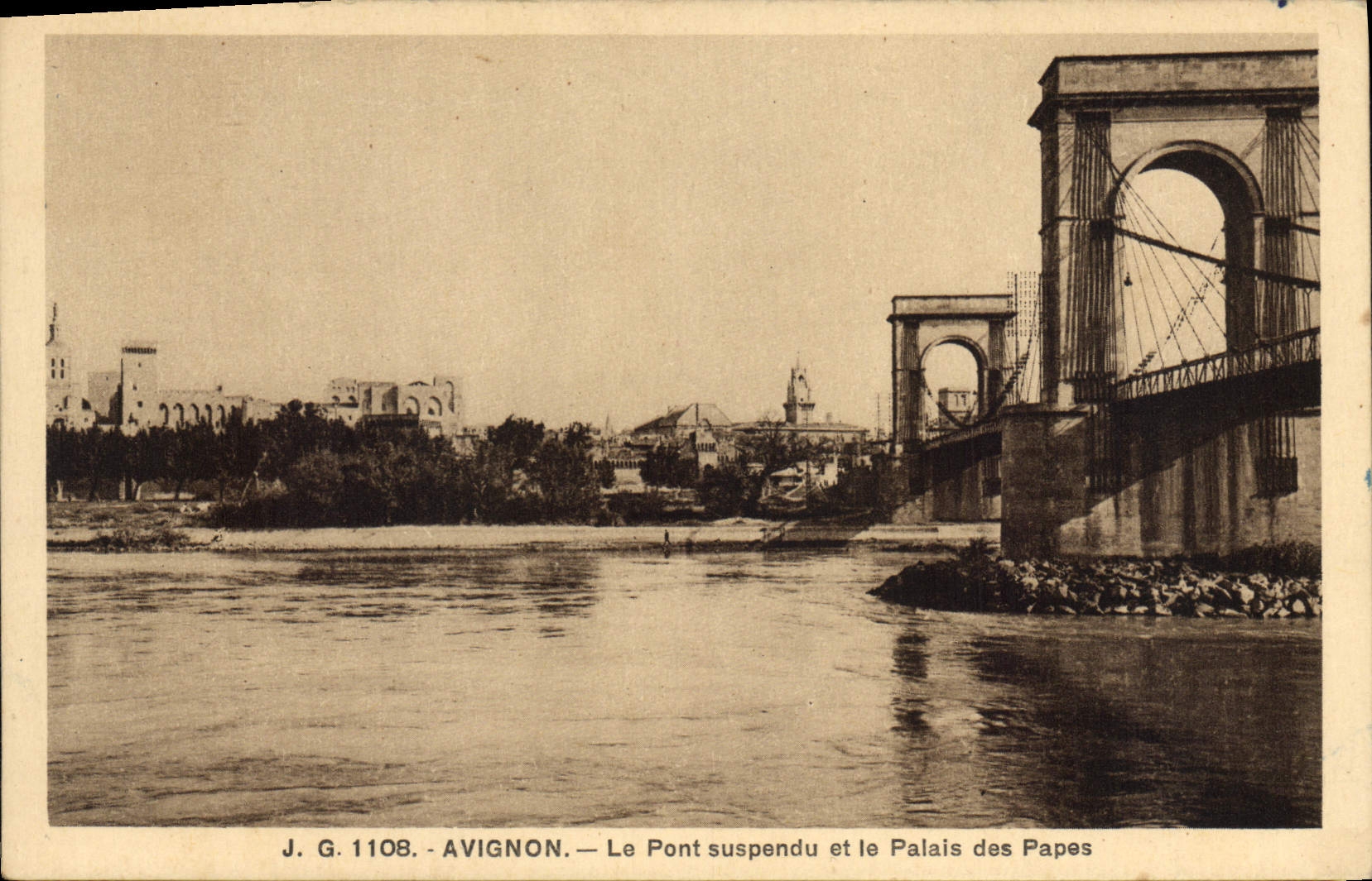 CPA Avignon Le Pont suspendu et le Palais des Papes