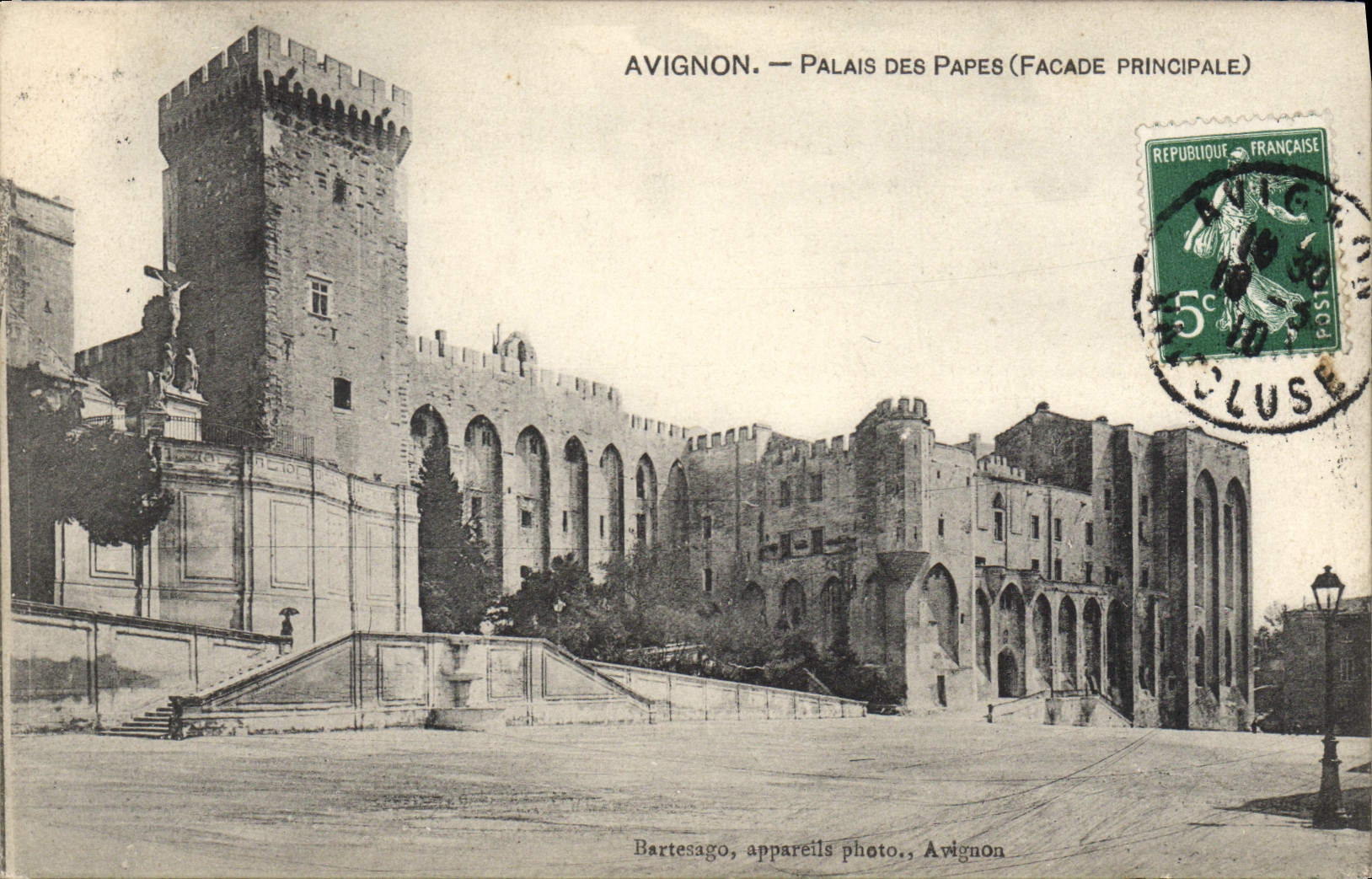 CPA Avignon Palais des Papes (facade principale)