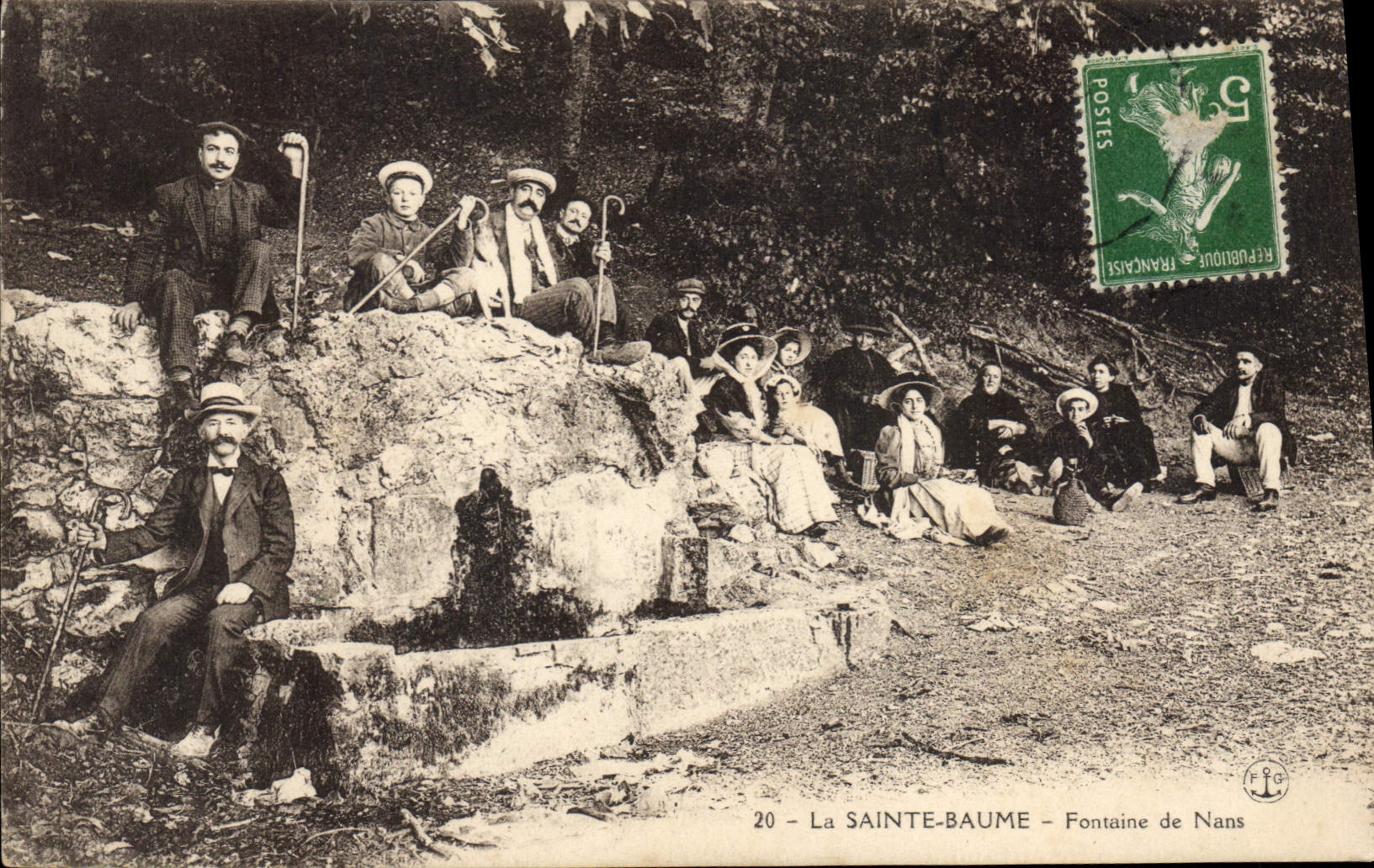 La Sainte-Baume — Fontaine de Nans — Éditeur F. G. C. n°20