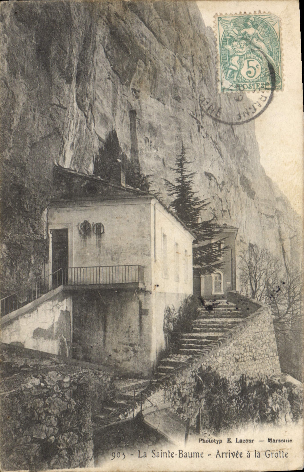 CPA La Sainte Baume Arrivee a la Grotte
