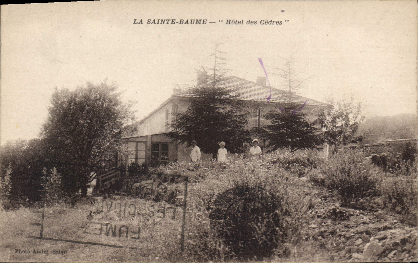La Sainte-Baume — Hôtel des Cèdres — Photo Amelot Salon