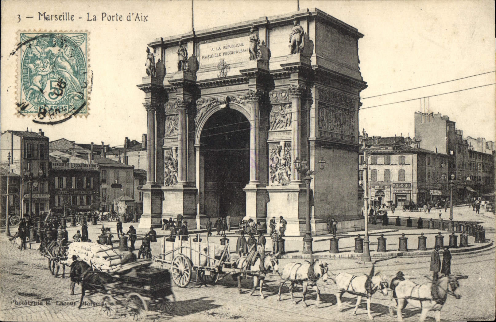 Marsella - La Puerta de Aix — Arco de triunfo dedicado a la República — Fototipia G. Lacour, Marsella - Anverso