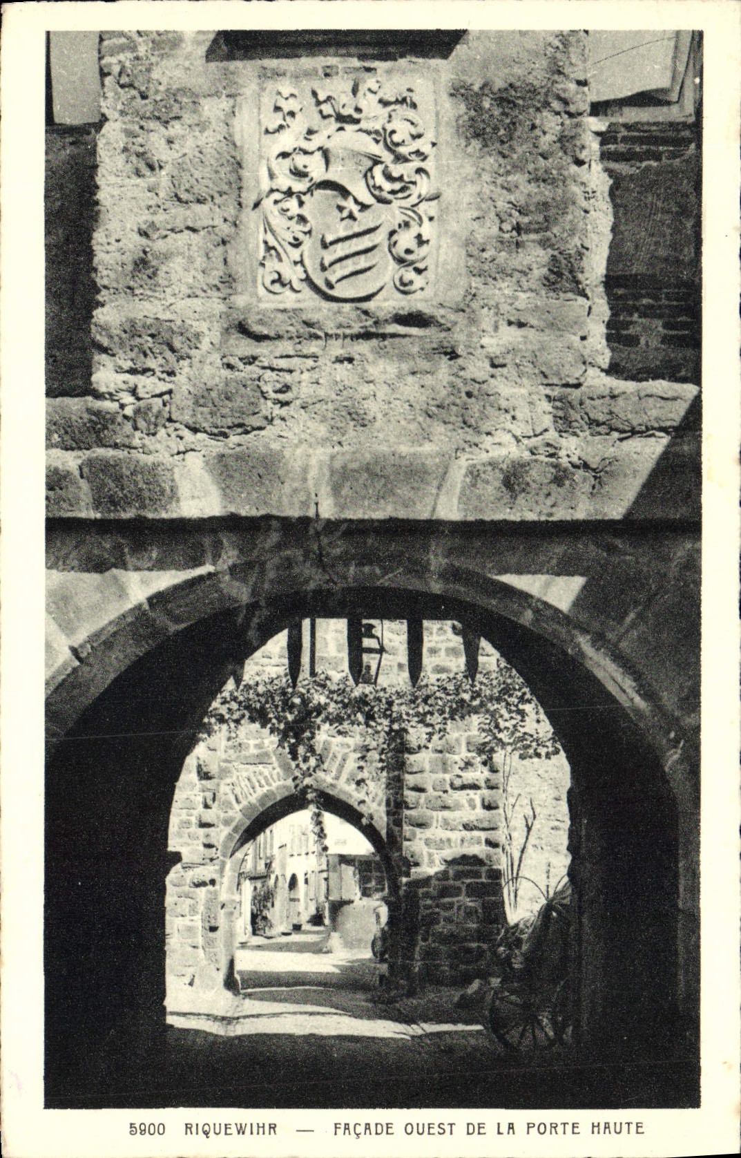 Riquewihr — Façade ouest de la Porte Haute — Édition Fr. Berschy, Riquewihr