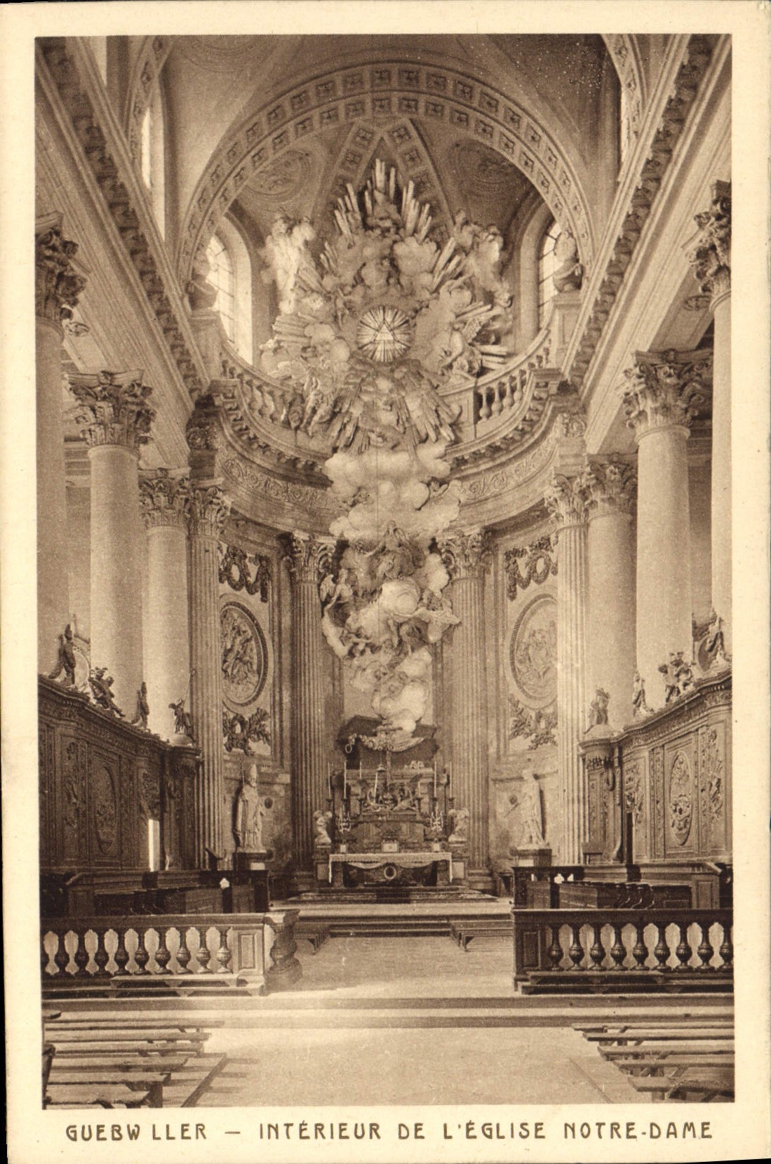 CPA Guebwiller Interieur de l'Eglise Notre Dame 