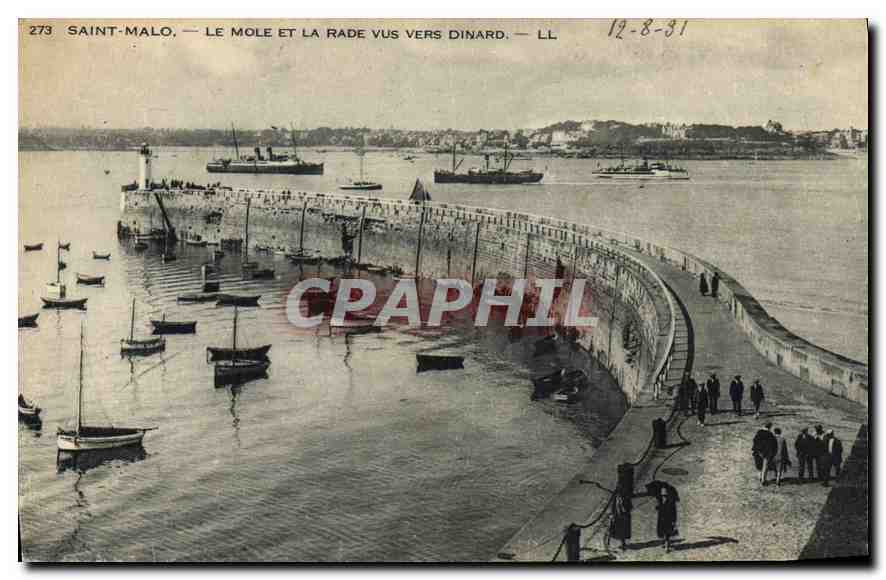 Saint-Malo — Le Môle et la Rade vus vers Dinard — LL