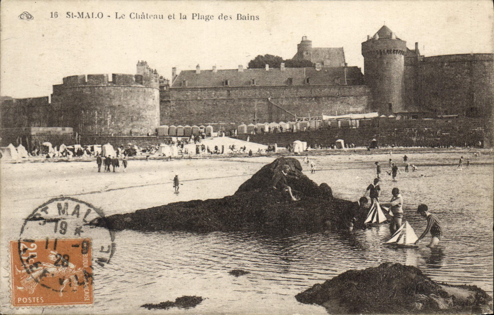 St-Malo - Le Château et la Plage des Bains — éditeur anonyme, n° 16