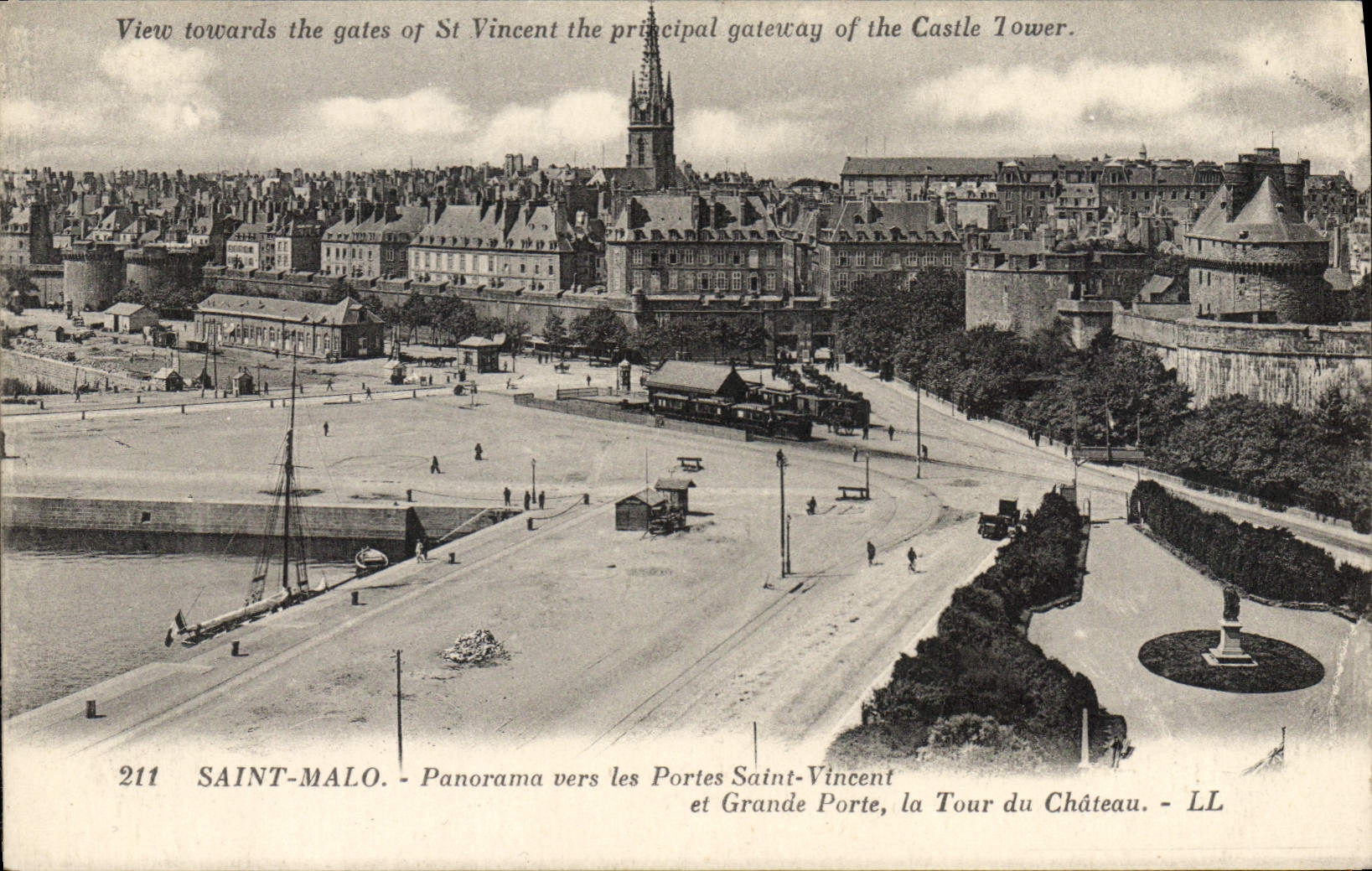 Saint-Malo — Panorama vers les Portes Saint-Vincent et Grande Porte, la Tour du Château — LL, n° 211