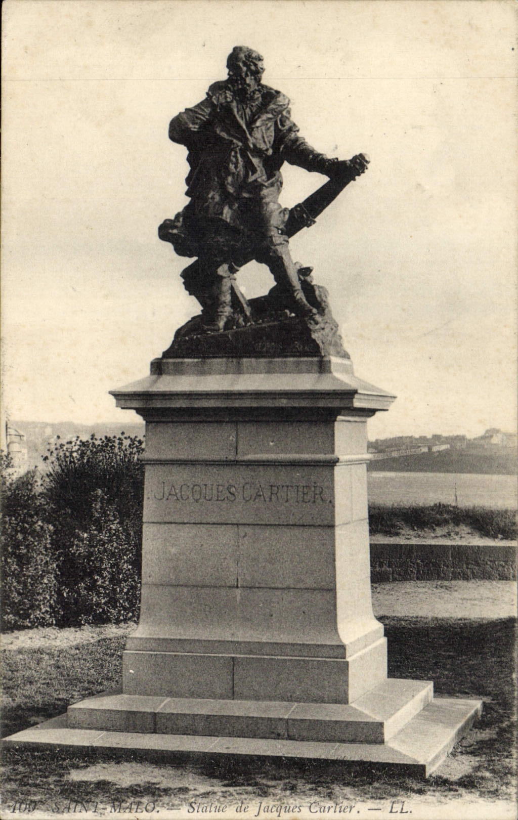 Saint-Malo — Statue de Jacques Cartier — Éditeur L. L.